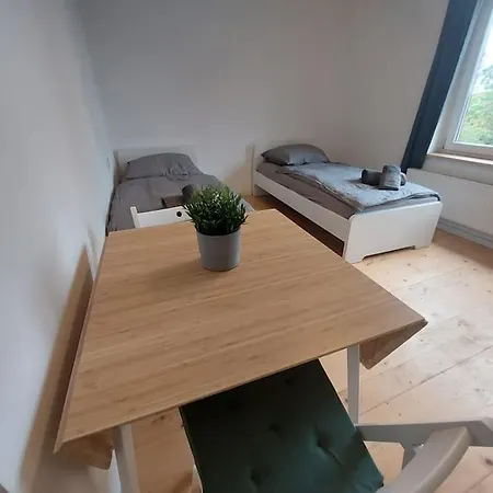 Apartamento Alte Kutscherhaus - Table View 1c *